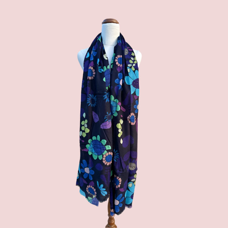 Pure Wool Scarf in TweedleDee on Navy