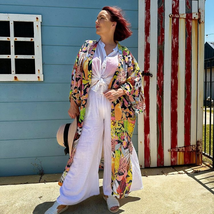 Long Kimono in Wildflower Power Navy