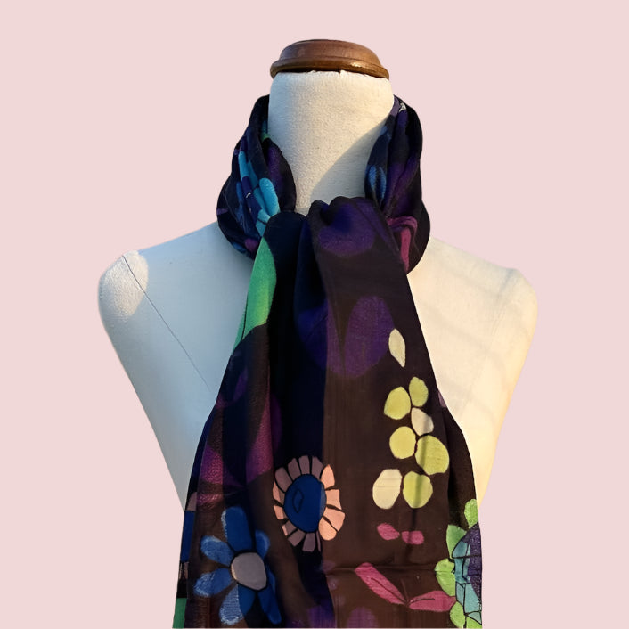 Pure Wool Scarf in TweedleDee on Navy