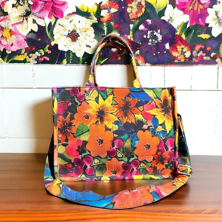 Maggie Handbag in True Blue
