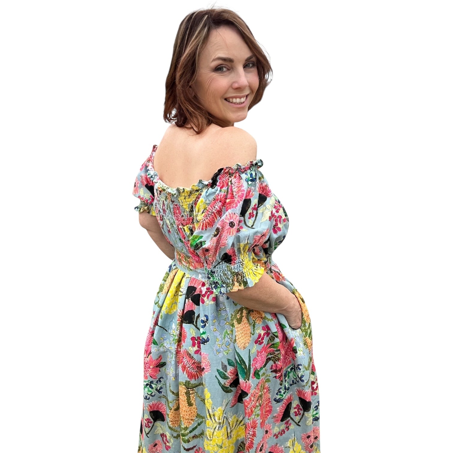 Bold paint-effect linen dress in plus size for vibrant artistic expression back view
