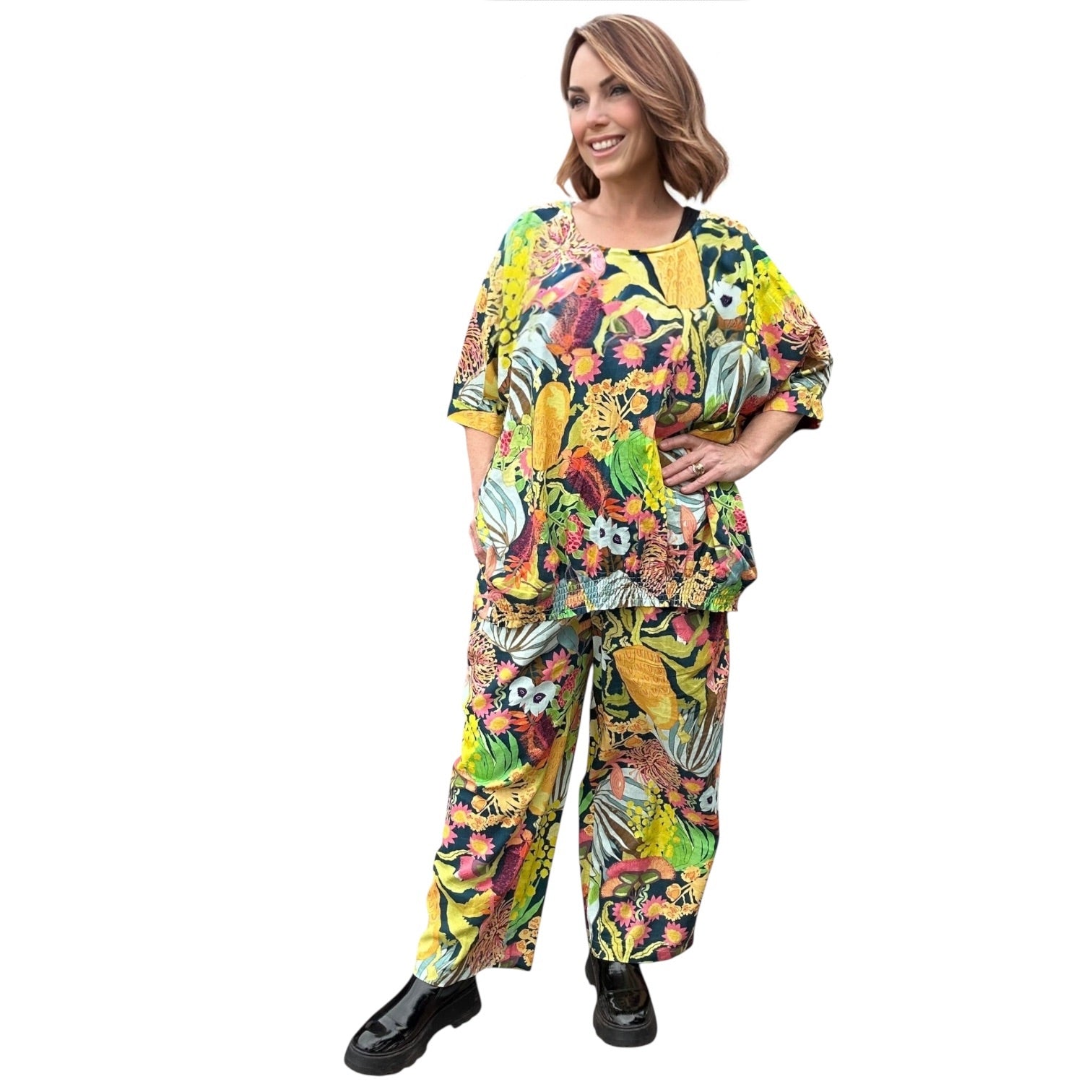 Scrubs or Casual Top in Wildflowers Navy