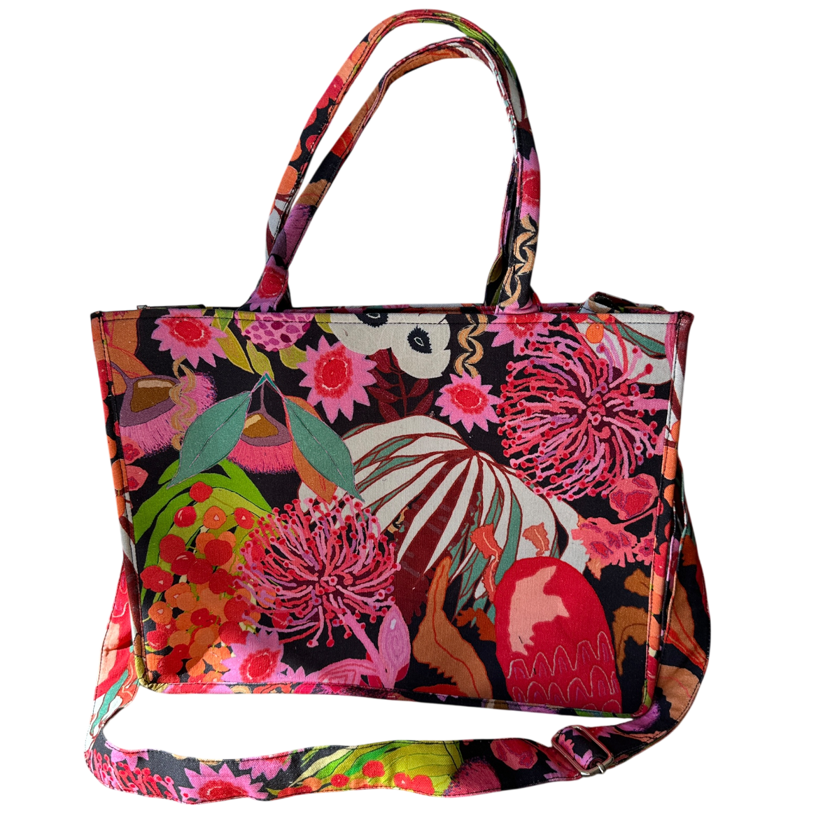Australian artist designed handbag by Kerry Munns